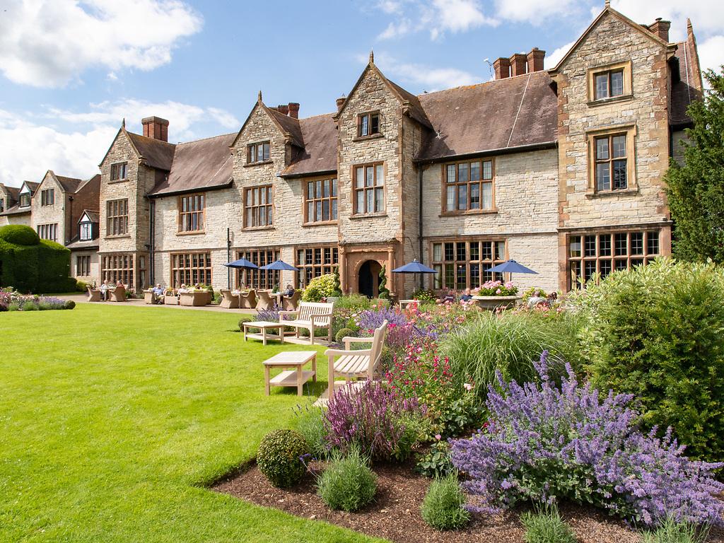 billesley-manor-country-house-hotel-spa-cotswolds-weddings (14)