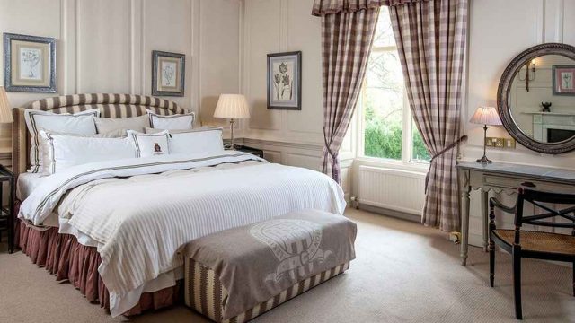 slaughters-manor-house-lower-slaughter-cotswolds-weddings (1)