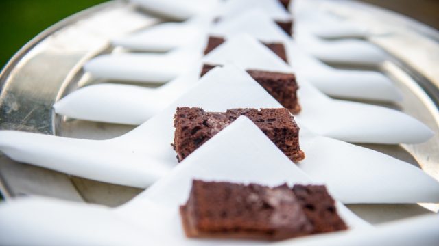 vanilla-pod-wedding-cakes-cotswolds-weddings (3)