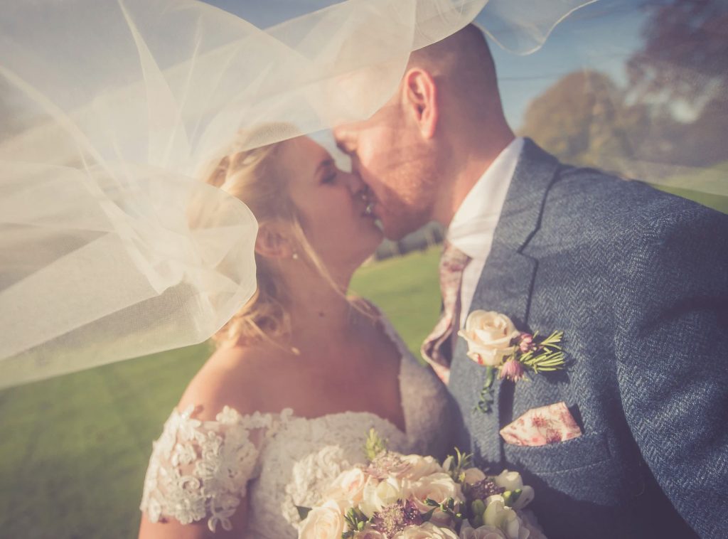 ajie-jones-wedding-photography-cotswolds-weddings (7)