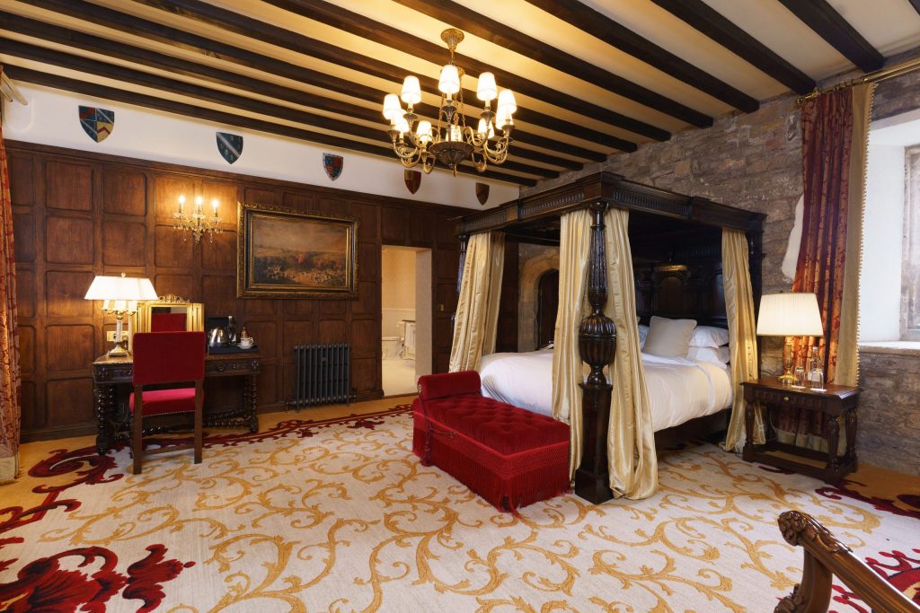 thornbury-castle-wedding-venue-cotswolds-weddings (7)
