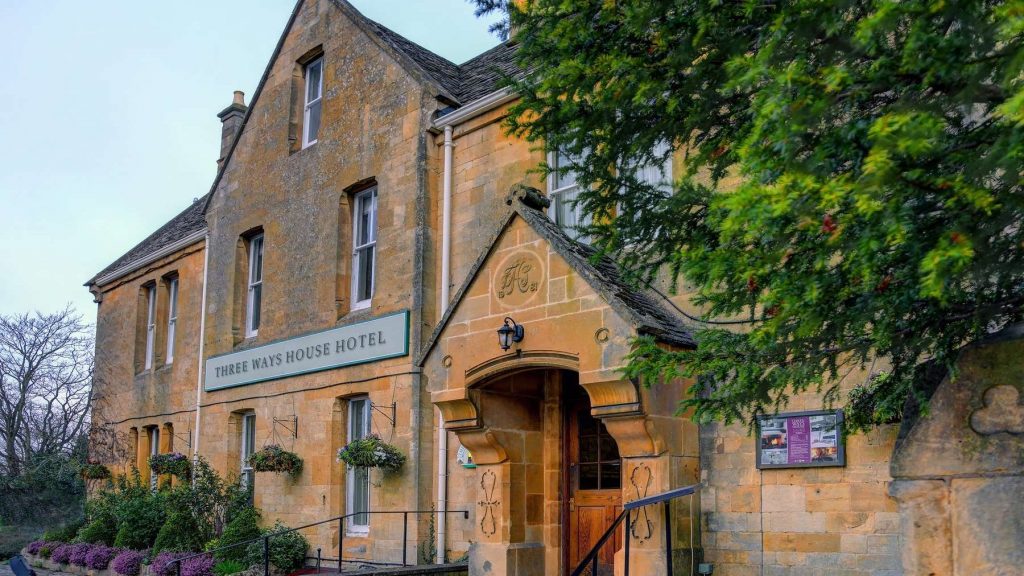 three-ways-house-mickleton-cotswolds-weddings