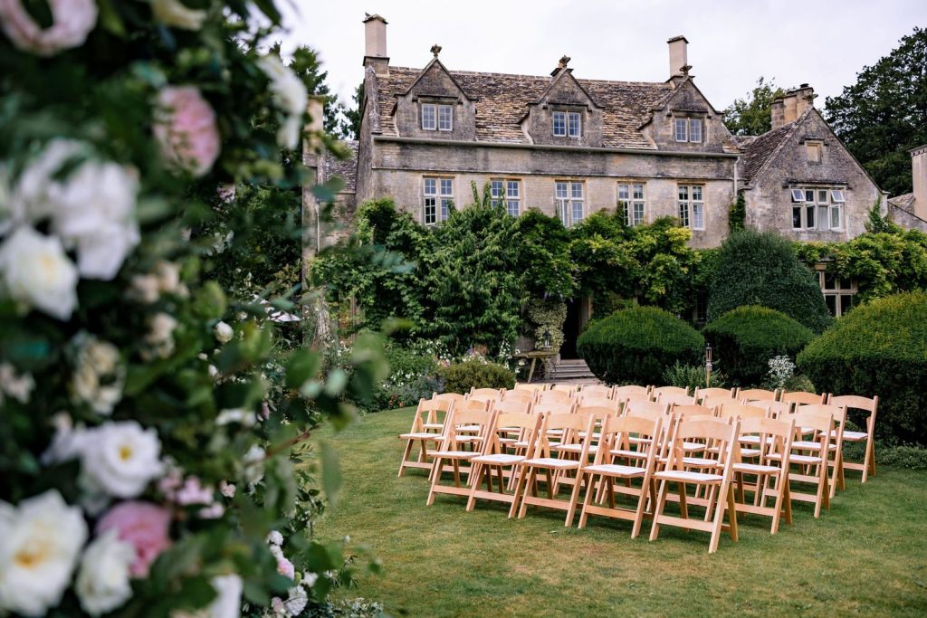 katie-lou-wedding-planner-cotswolds-weddings (5)