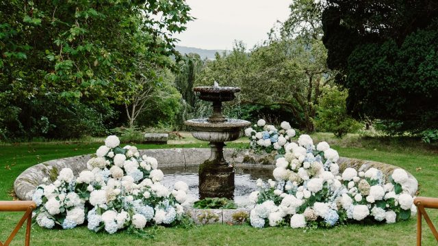 aurora-nyx-floral-design-cotswolds-weddings (4)