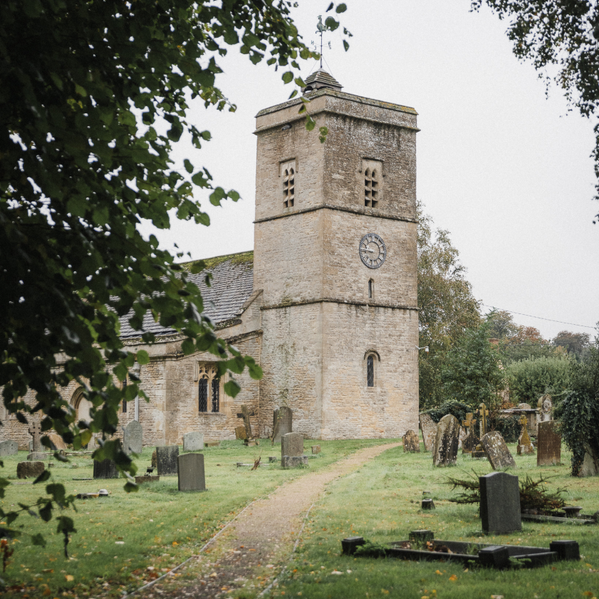 the-swan-inn-ascott-under-wychwood-cotswolds-weddings (7)