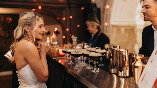 cocktails-by-andrej-cotswolds-weddings (5)