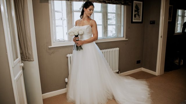karolina-poznanska-make-up-artist-cotswolds-weddings (5)