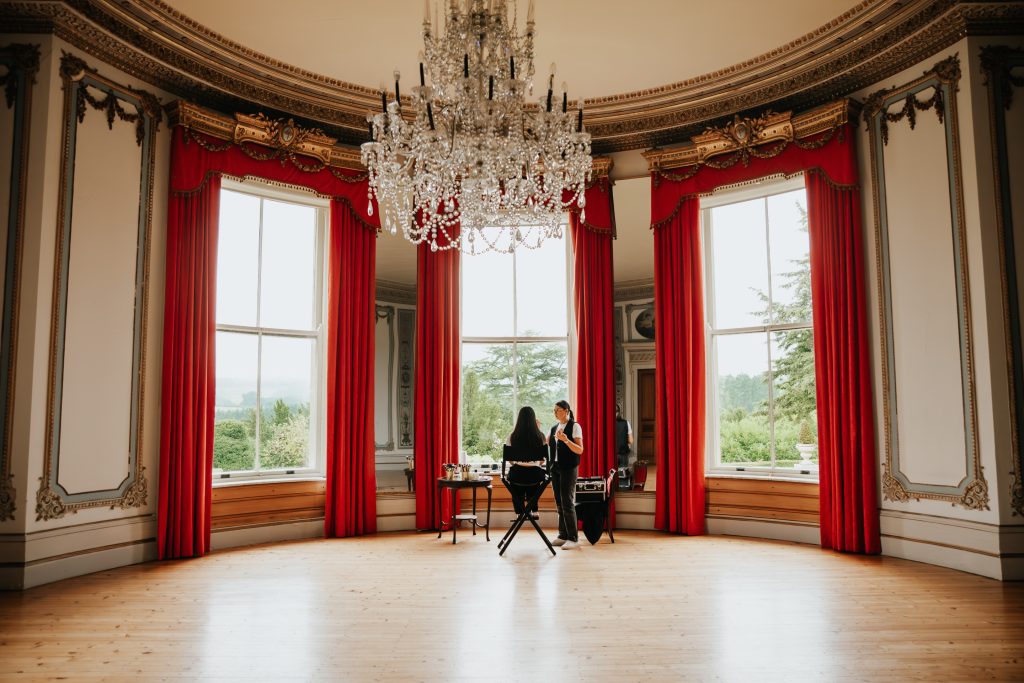 karolina-poznanska-make-up-artist-cotswolds-weddings (8)