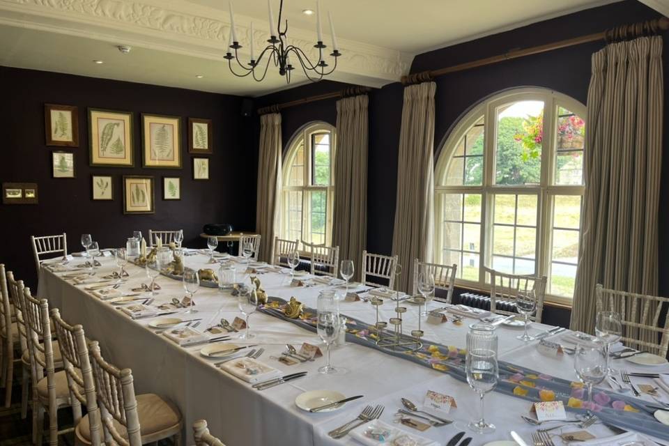 the-bear-of-rodborough-cotswolds-weddings (2)