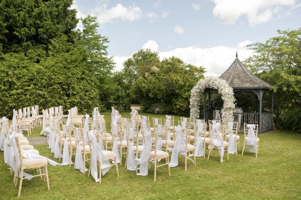 the-wedding-house-cotswolds-huddle (15)