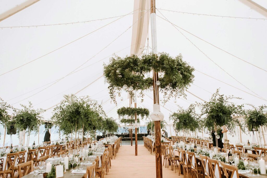 feathered-nest-marquee-cotswolds-weddings