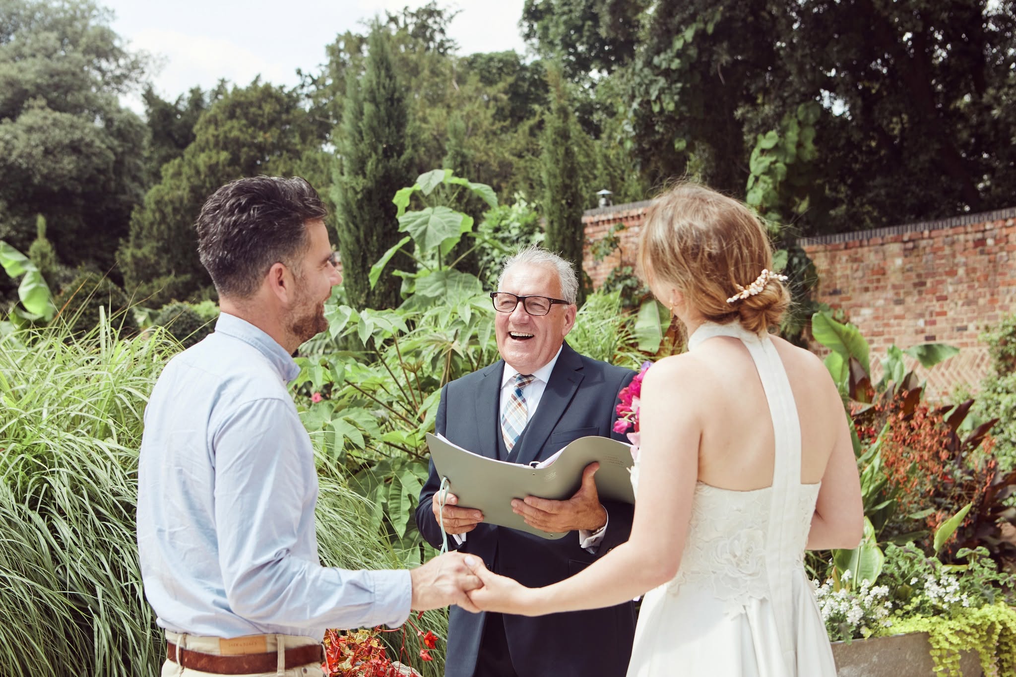 celebrant-jeremy-broughton-cotswolds-weddings (1)