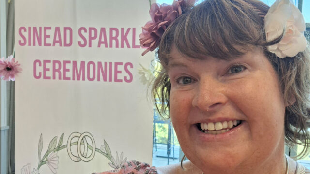 sinead-sparkle-ceremonies-cotswolds-weddings